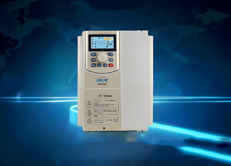 Mis on universaalne AC Drive‌?